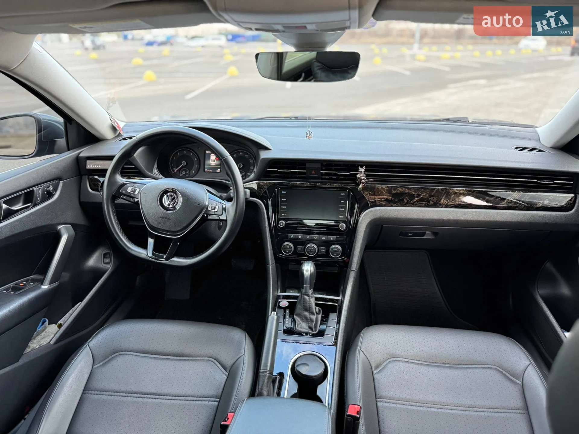 2020 Volkswagen Passat - мініатюра 25
