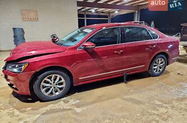 Седан Volkswagen Passat 2016 в Львові