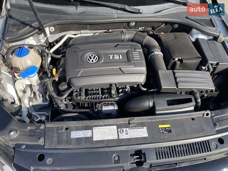 Седан Volkswagen Passat 2014 в Днепре