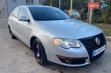 Седан Volkswagen Passat 2005 в Мукачево