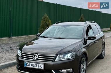 Универсал Volkswagen Passat 2012 в Киеве