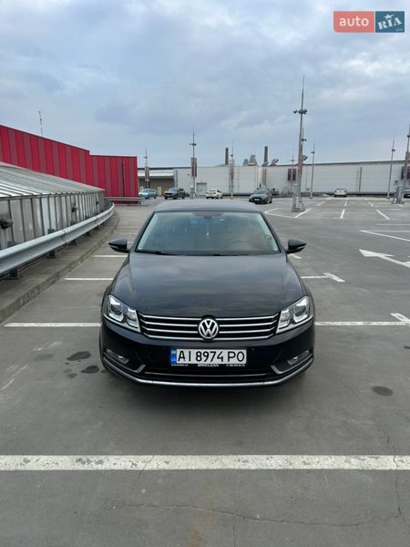 Volkswagen Passat 2011