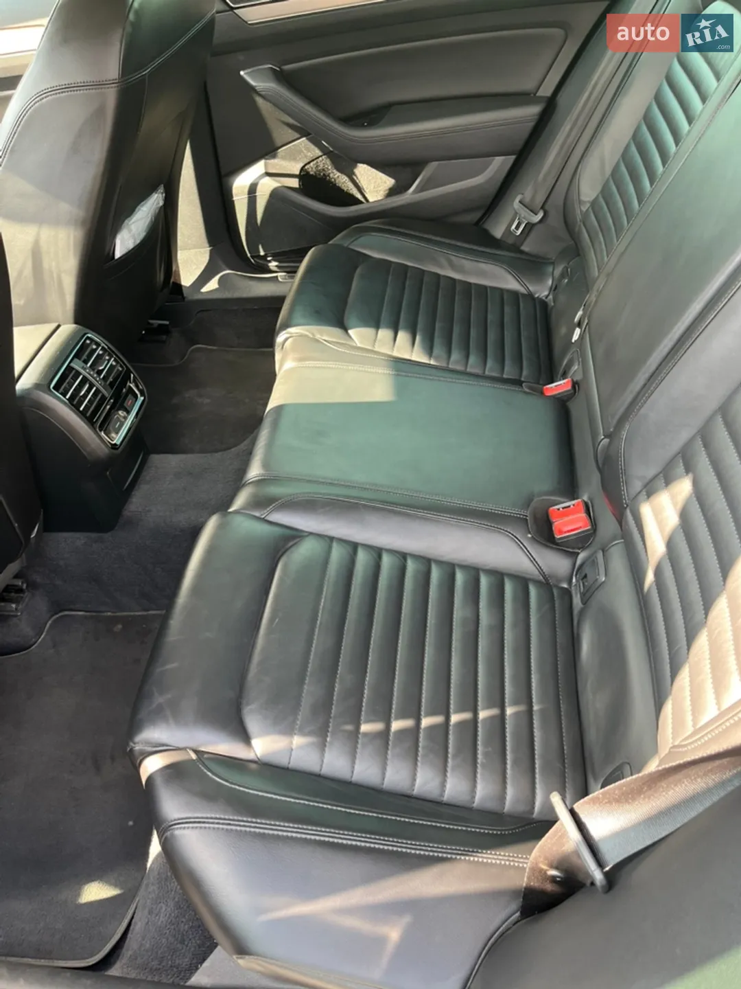 2017 Volkswagen Passat - мініатюра 17