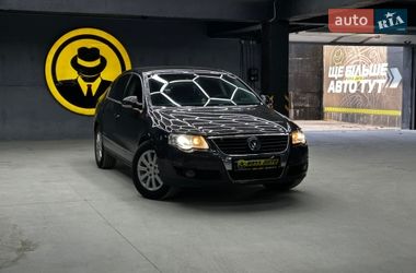 Седан Volkswagen Passat 2006 в Черновцах