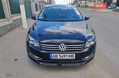 Седан Volkswagen Passat 2011 в Тростянце