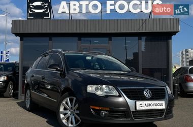 Универсал Volkswagen Passat 2010 в Киеве