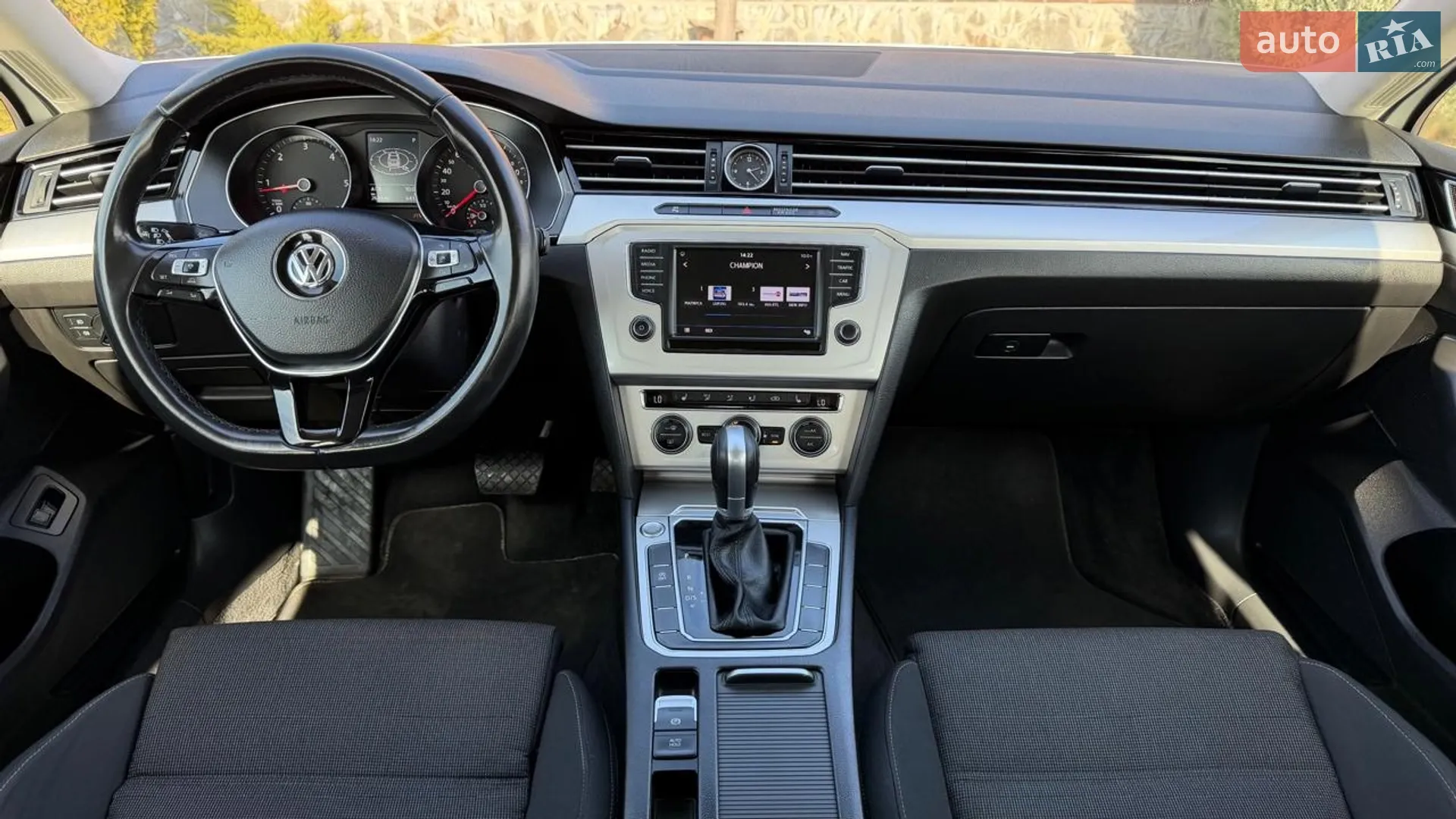 2016 Volkswagen Passat - мініатюра 25
