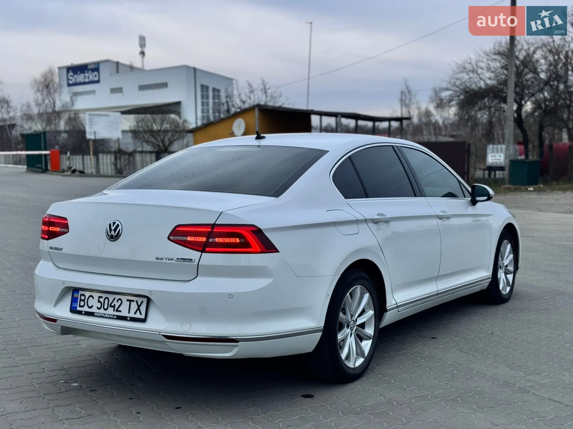 2015 Volkswagen Passat - мініатюра 6