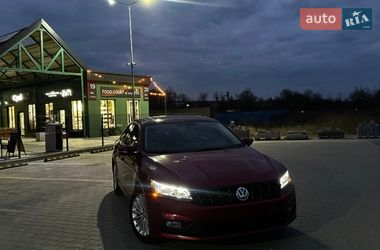 Седан Volkswagen Passat 2017 в Ірпені