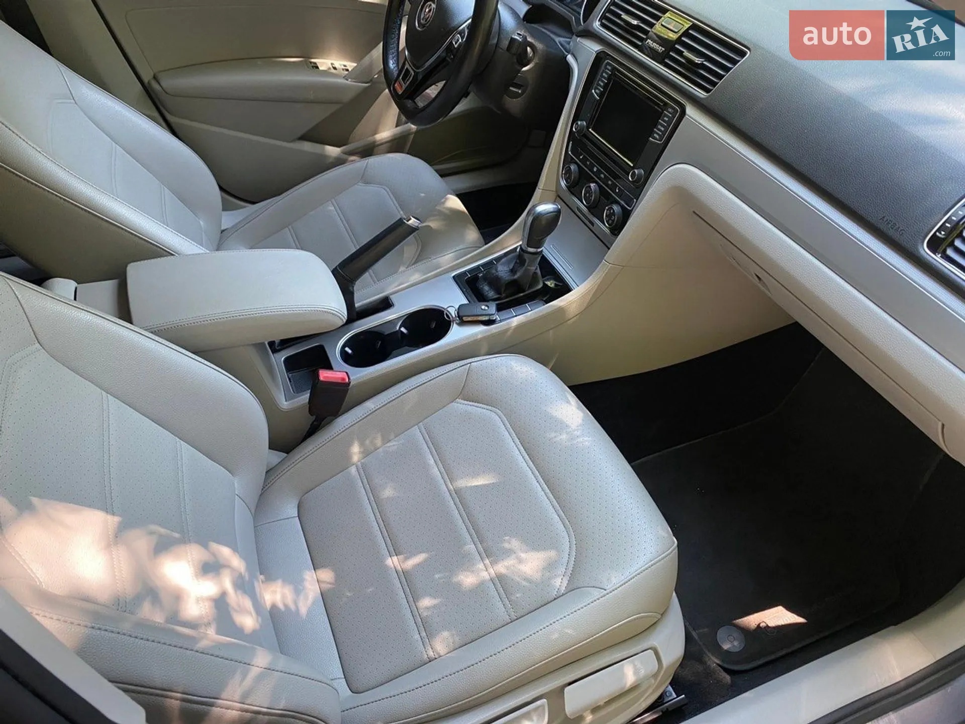 2018 Volkswagen Passat - мініатюра 9