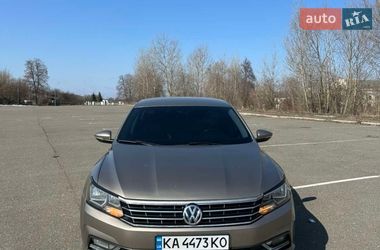Седан Volkswagen Passat 2016 в Конотопе