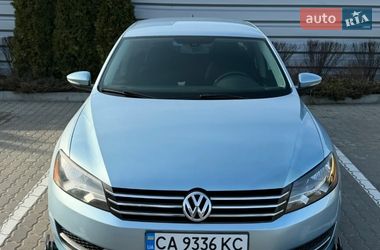 Седан Volkswagen Passat 2012 в Черкасах