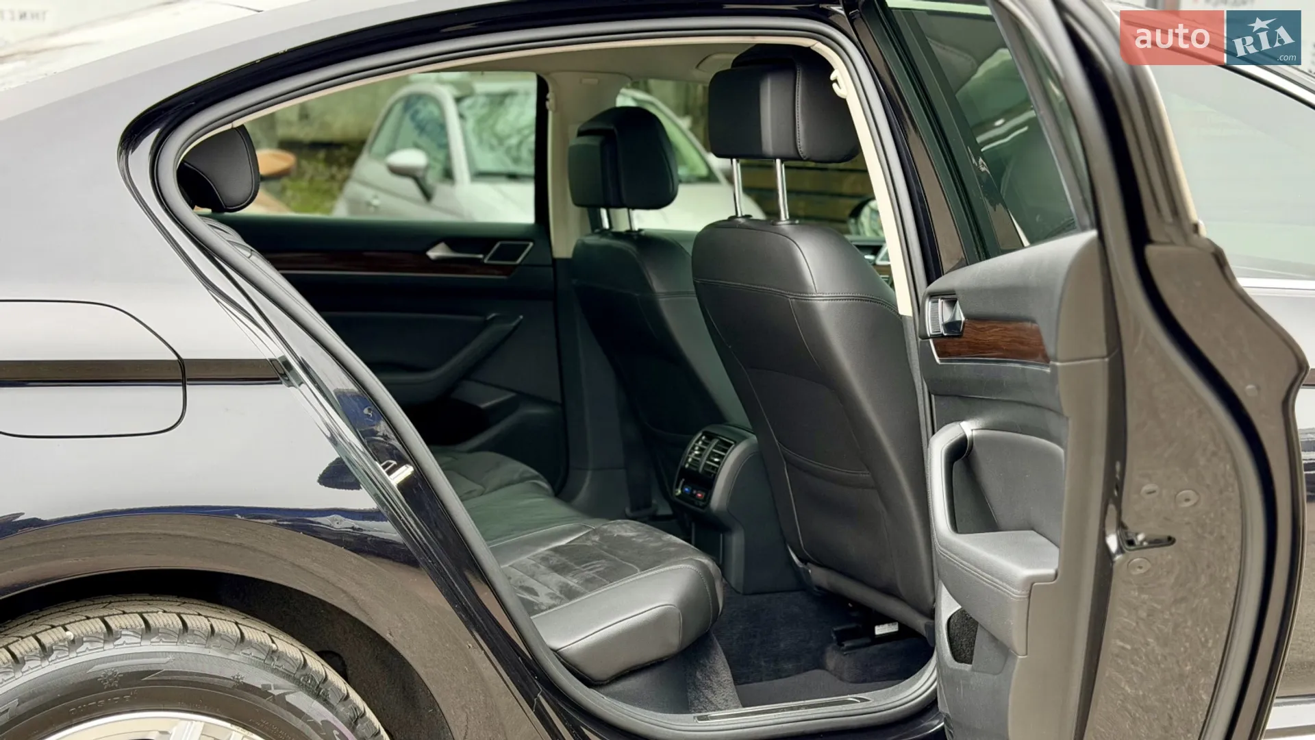 2016 Volkswagen Passat - мініатюра 20