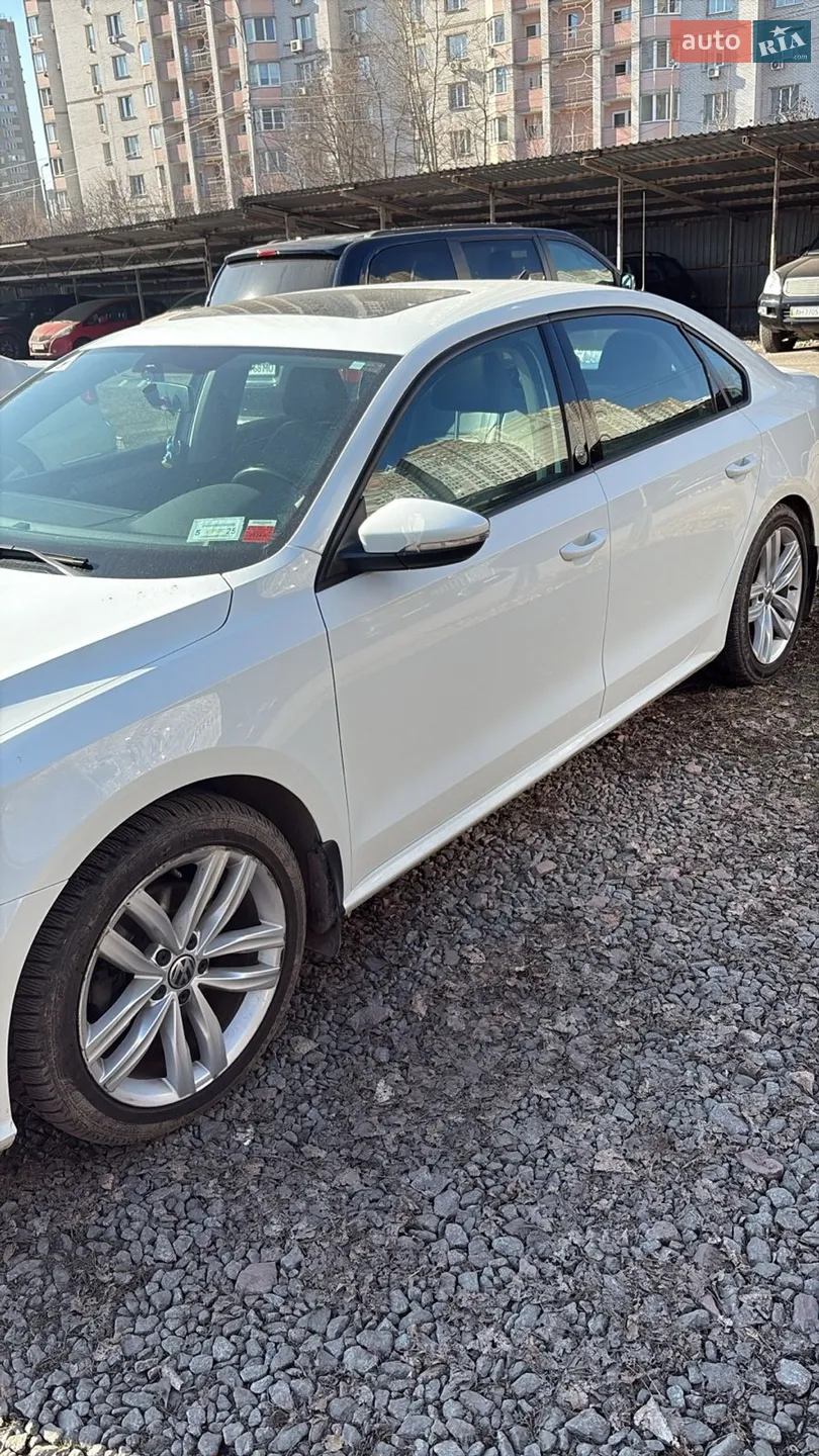 2018 Volkswagen Passat - мініатюра 2