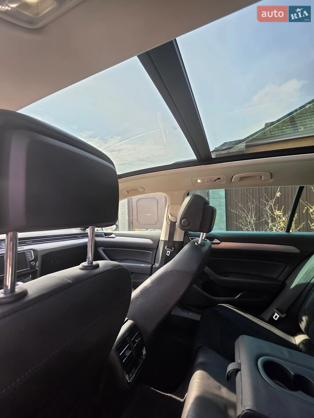 2016 Volkswagen Passat - мініатюра 28