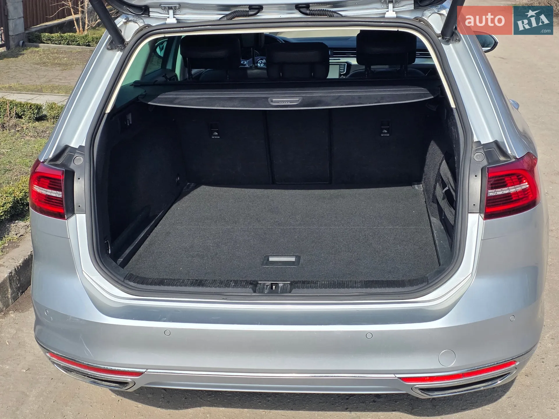 2016 Volkswagen Passat - мініатюра 40