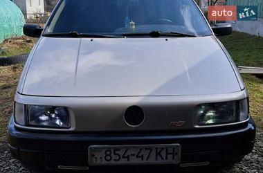 Седан Volkswagen Passat 1989 в Долині
