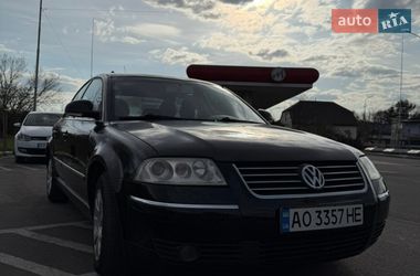 Седан Volkswagen Passat 2004 в Мукачевому