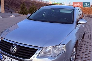 Универсал Volkswagen Passat 2009 в Хмельницком