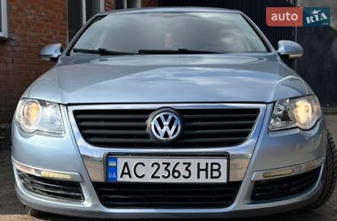 Седан Volkswagen Passat 2005 в Киверцах