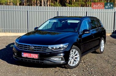 Універсал Volkswagen Passat 2021 в Бучі