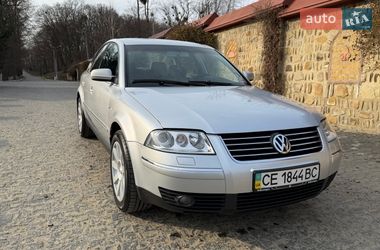 Седан Volkswagen Passat 2002 в Чернівцях