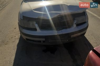 Седан Volkswagen Passat 1997 в Василькові