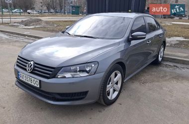 Седан Volkswagen Passat 2012 в Киеве