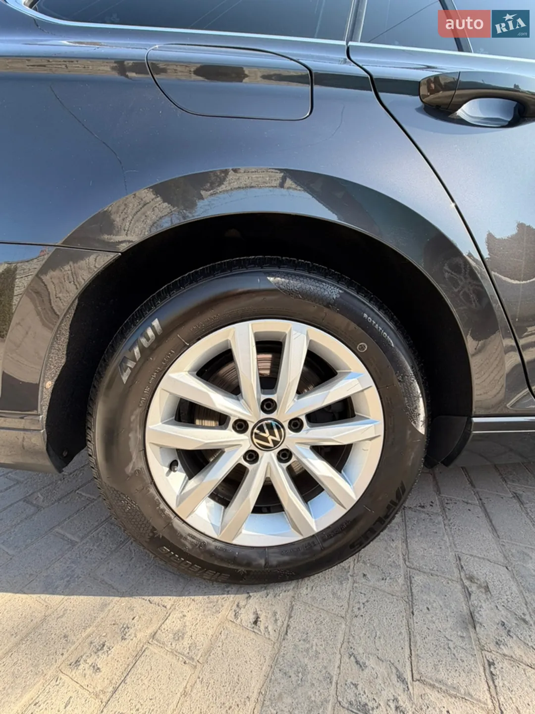 2021 Volkswagen Passat - мініатюра 13