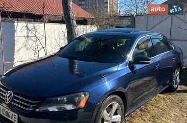 Седан Volkswagen Passat 2012 в Чернігові