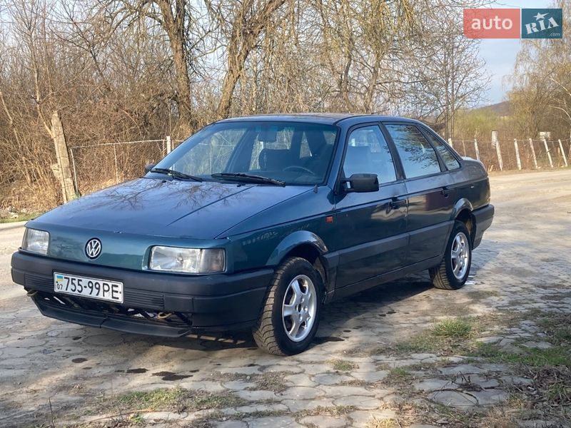 Volkswagen Passat 1990