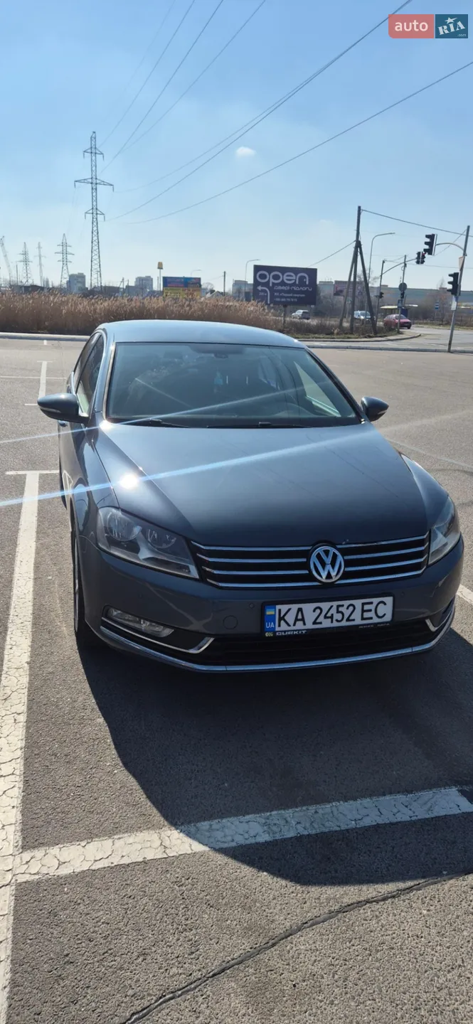 2014 Volkswagen Passat - мініатюра 2