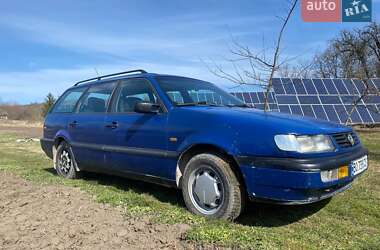 Універсал Volkswagen Passat 1995 в Івано-Франківську
