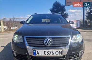 Универсал Volkswagen Passat 2009 в Вышгороде