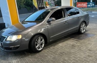 Седан Volkswagen Passat 2006 в Дніпрі