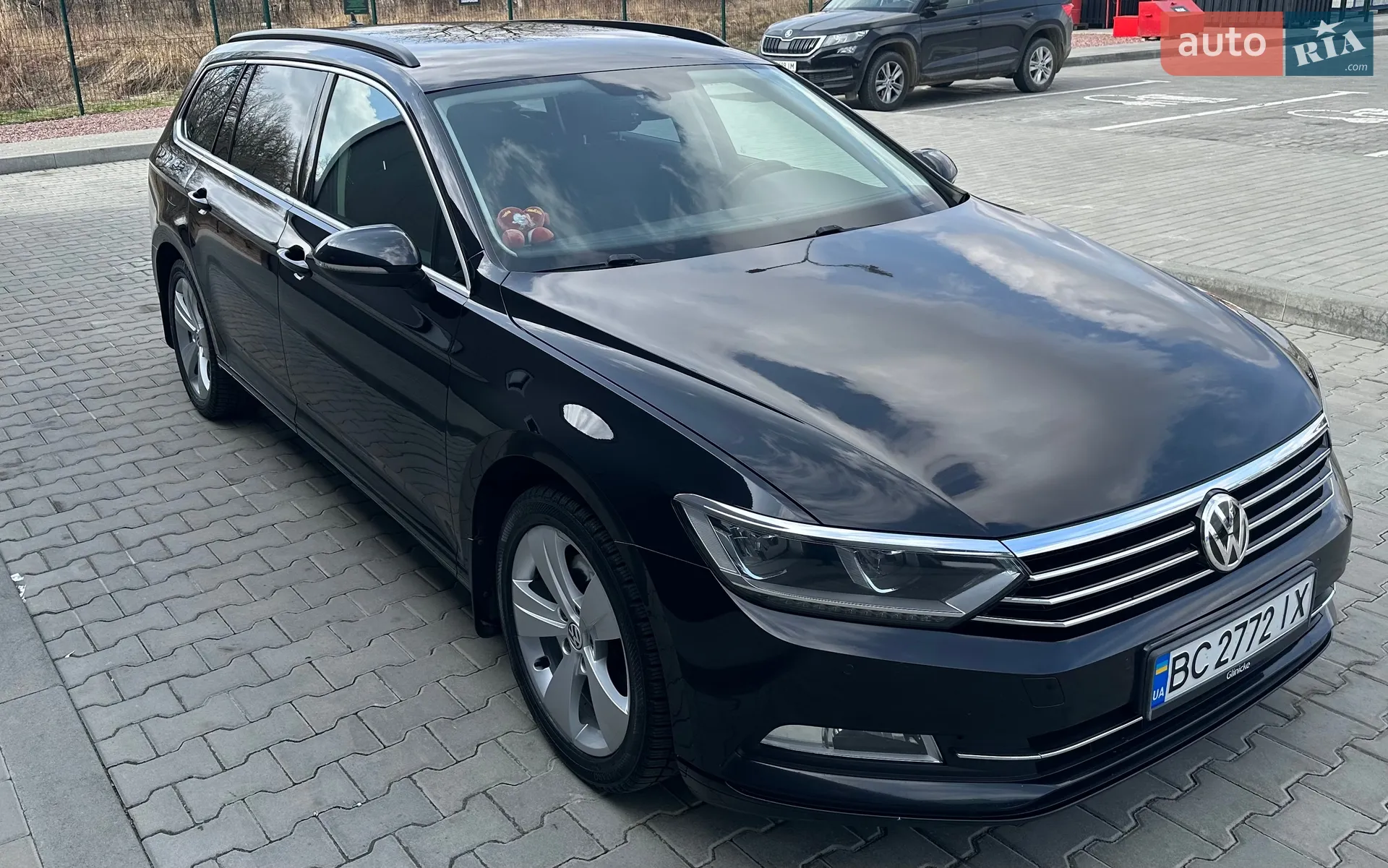 2016 Volkswagen Passat - мініатюра 9