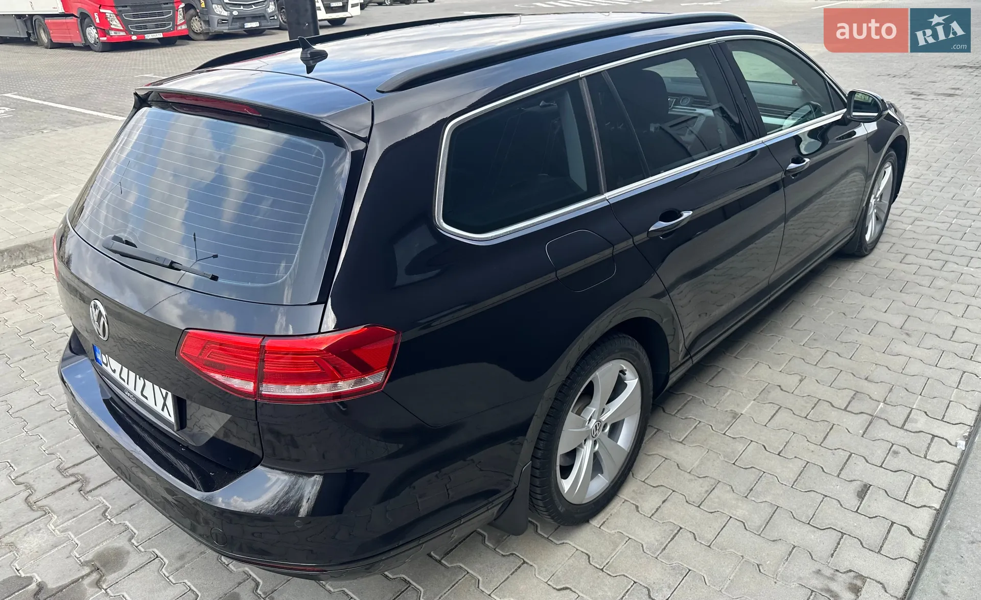 2016 Volkswagen Passat - мініатюра 17