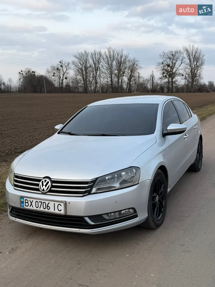 2010 Volkswagen Passat - мініатюра 35