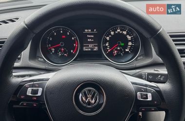 Седан Volkswagen Passat 2017 в Каменском