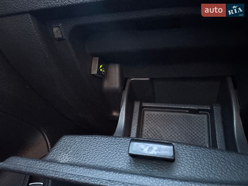 Седан Volkswagen Passat 2012 в Хмельницком