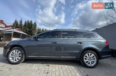 Универсал Volkswagen Passat 2011 в Яремче