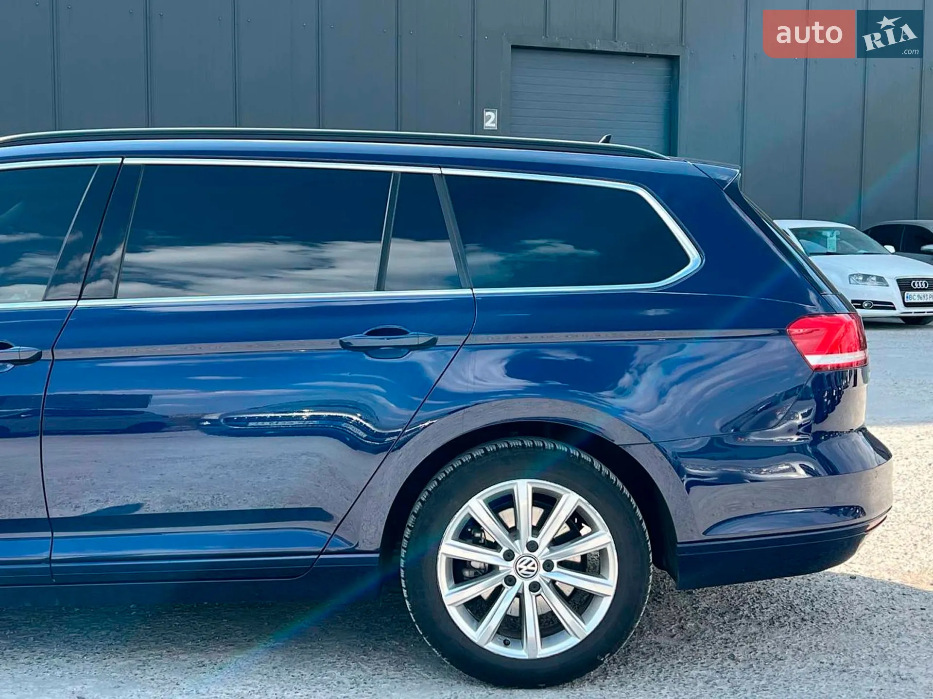 2017 Volkswagen Passat - мініатюра 6