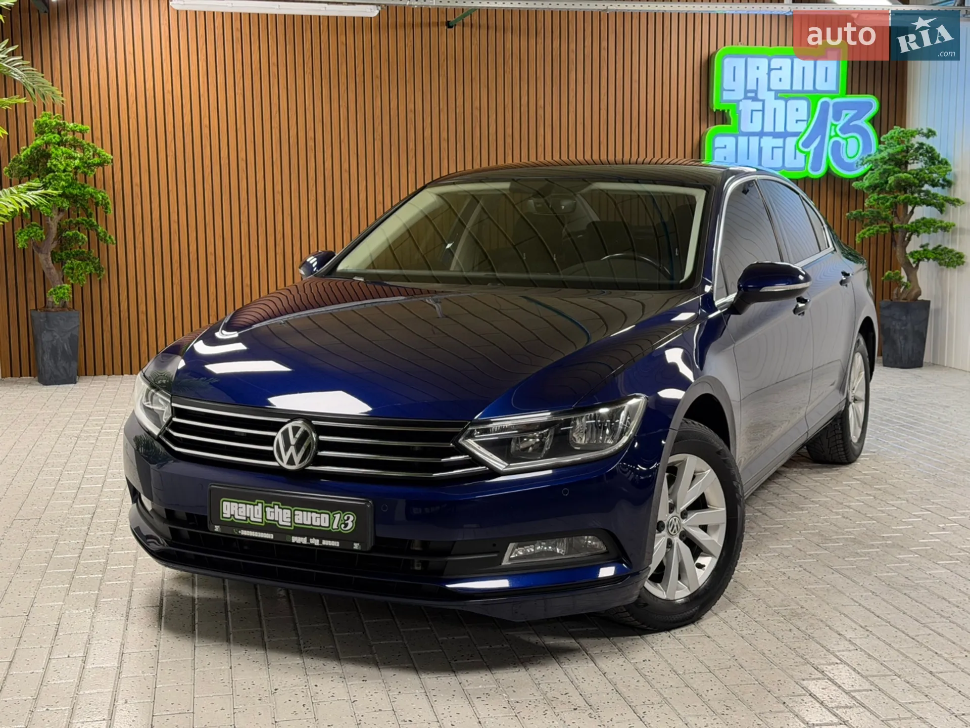 2019 Volkswagen Passat - мініатюра 2