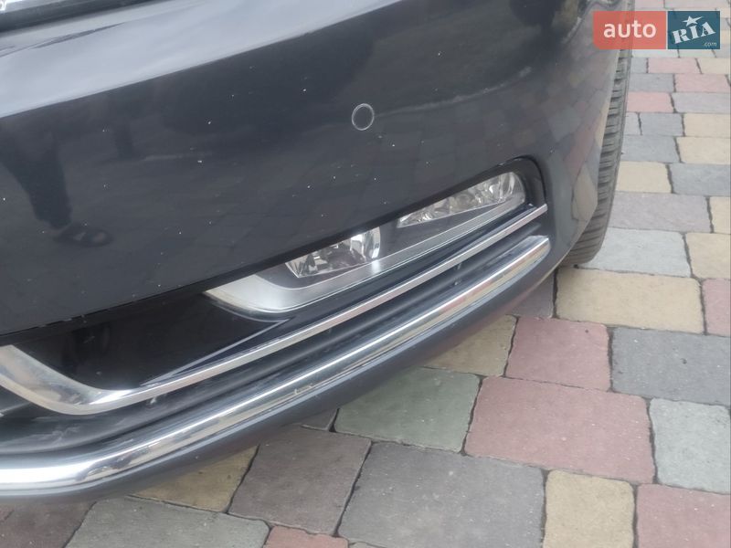 Универсал Volkswagen Passat 2011 в Луцке