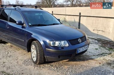 Універсал Volkswagen Passat 2000 в Львові
