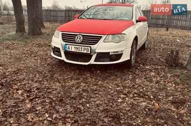 Седан Volkswagen Passat 2008 в Коротичу