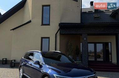 Универсал Volkswagen Passat 2017 в Коломые