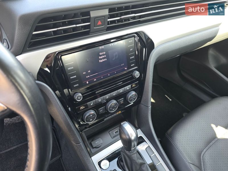 Седан Volkswagen Passat 2020 в Києві