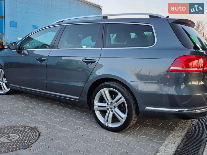 Универсал Volkswagen Passat 2014 в Одессе