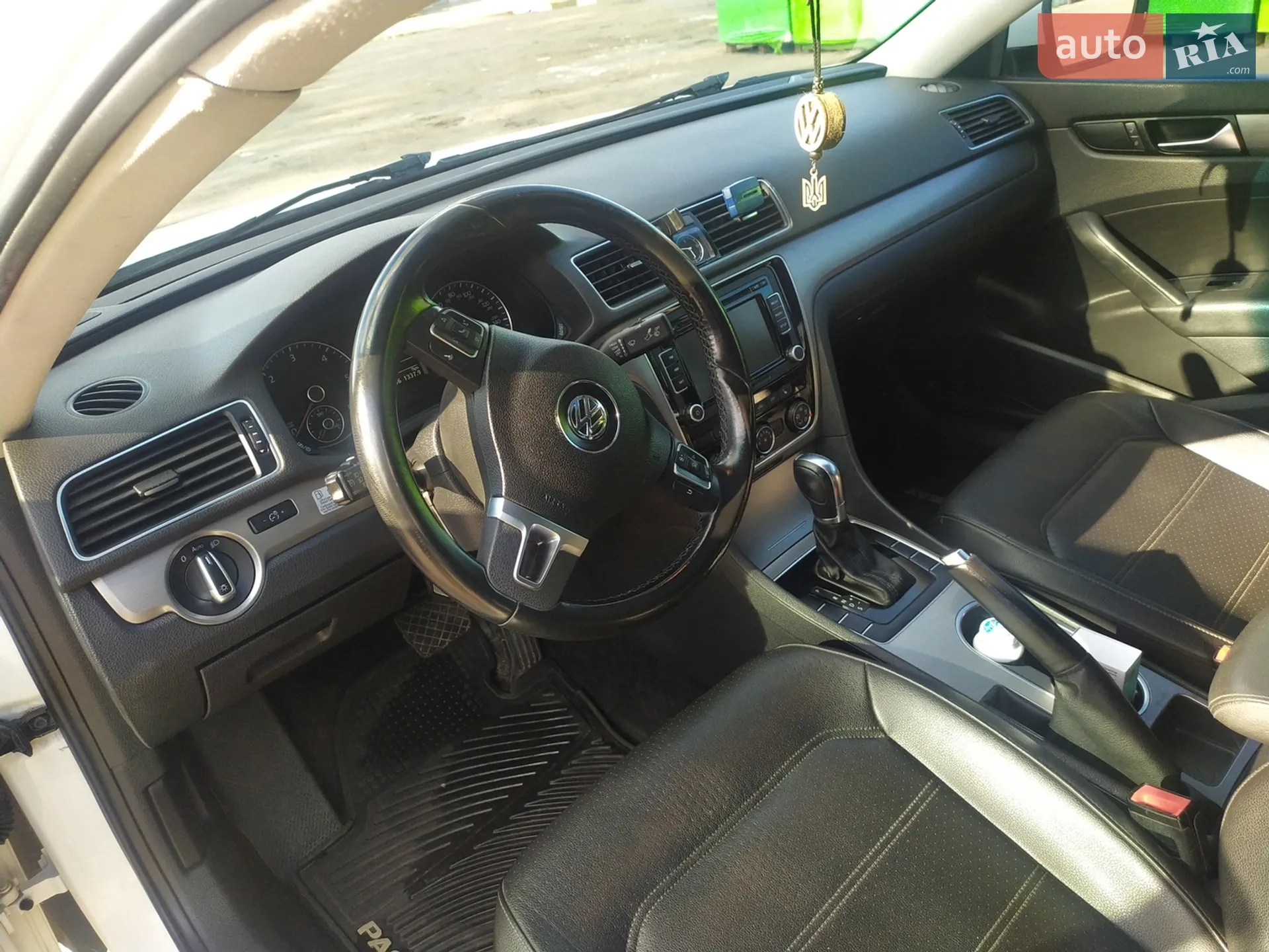 2014 Volkswagen Passat - мініатюра 21